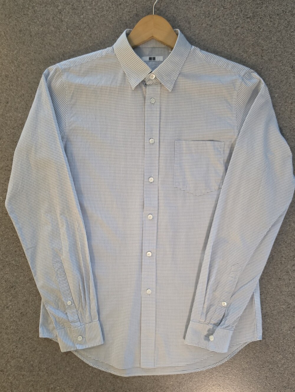 Uniqlo Button Down